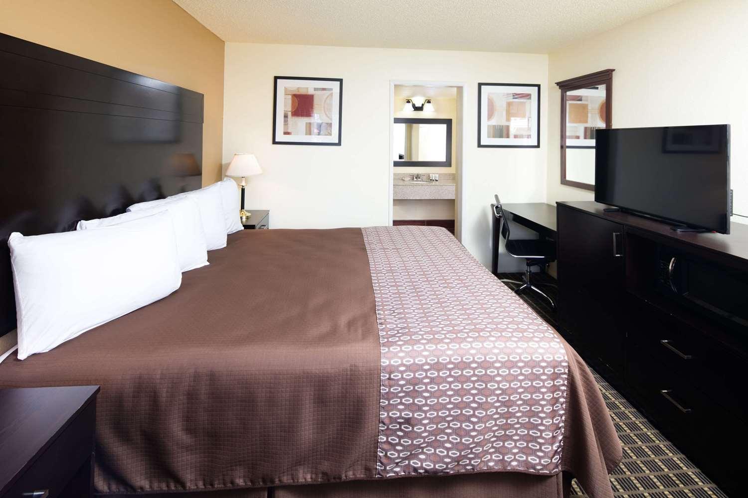 Red Lion Inn & Suites Redding Εξωτερικό φωτογραφία